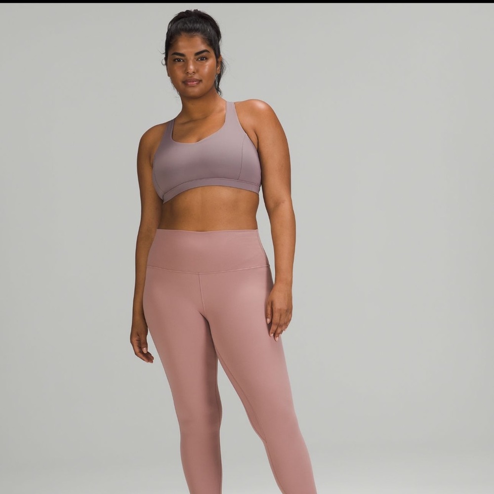 NWT Lululemon Free to Be Serene Bra lunar rock/dew pink sz 2 - Picture 3 of 7